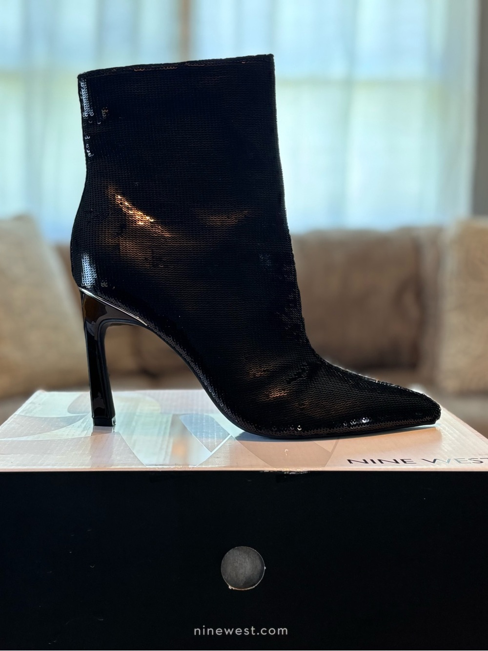 Nine West Baliza Pointy Toe Heel Women’s Dress Ankle Boots Black Sequin NWB 9.5M
